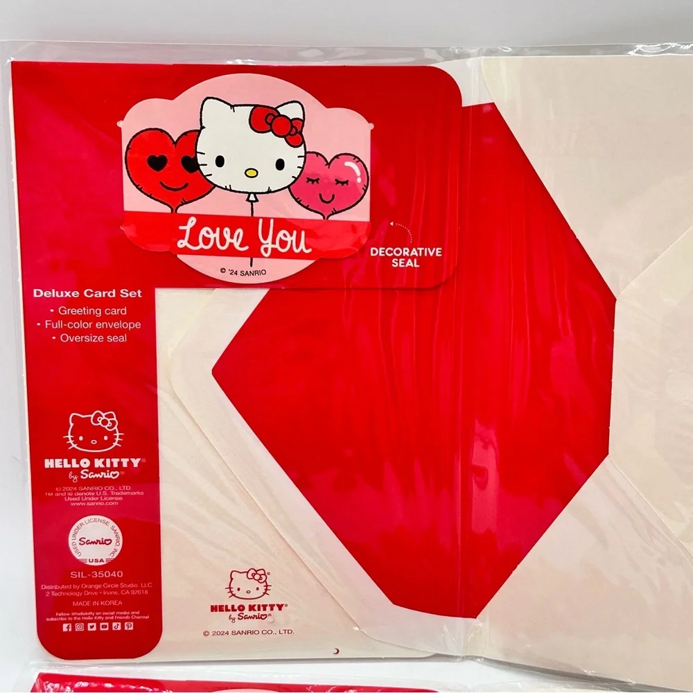 Sanrio Hello Kitty “Be My Valentine” Deluxe Cards Set of 2 - Red